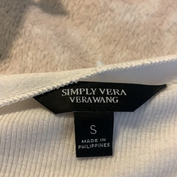 Vera Wang long sleeve white duster - Picture 5 of 6
